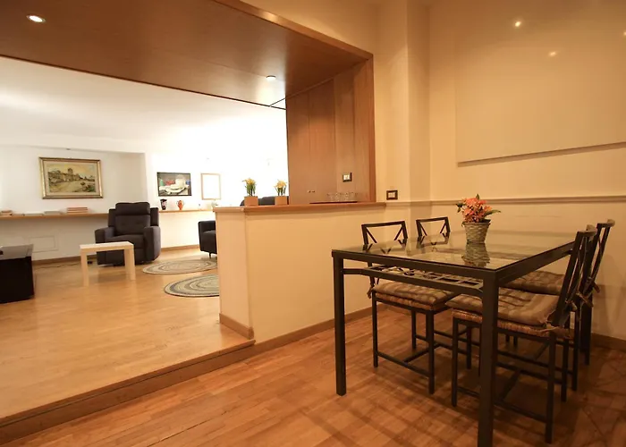 Giulio Cesare Holiday House